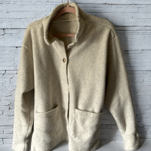 No fabric tag no designer label no size tag it measures pp22 shelter to c24 L 26 - Picture 1 of 3